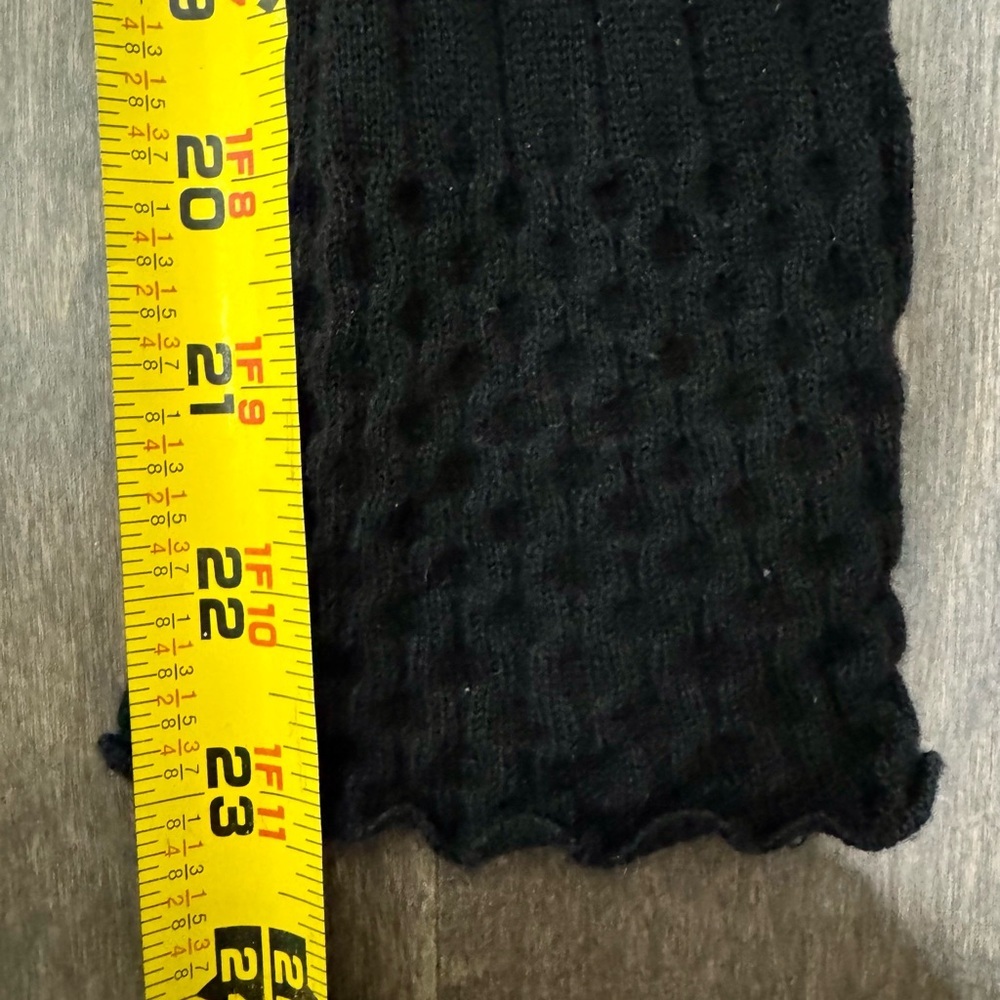 Caslon Black Ribbed Turtleneck Waffle Hem Sweater Size MP - Picture 13 of 13